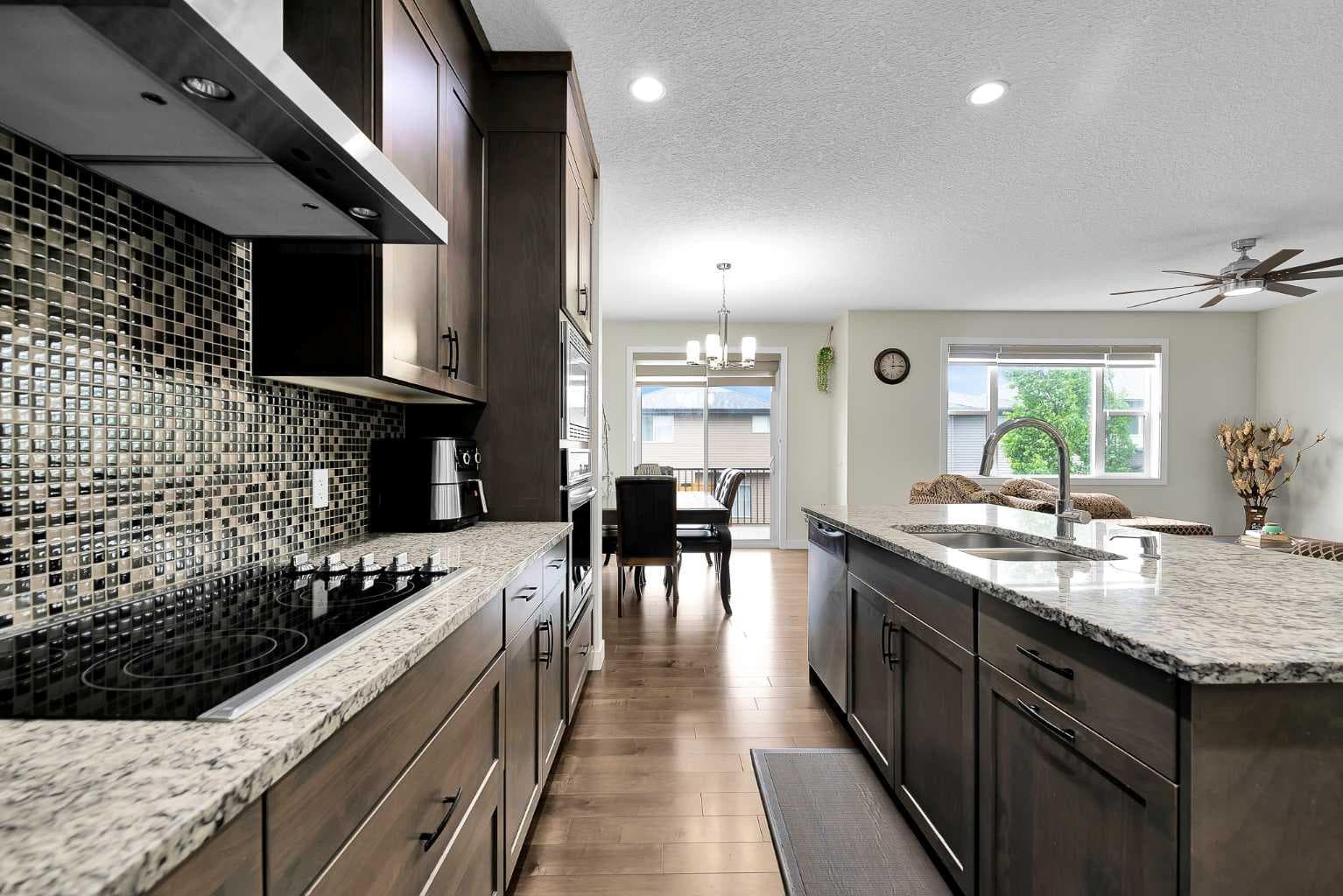 55 Walden Place SE