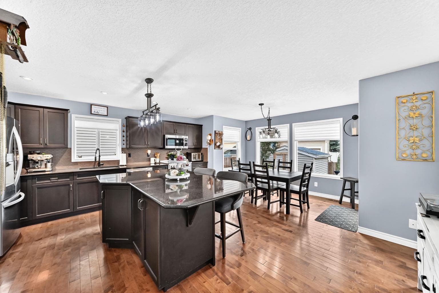 116 Kingsland Court SE