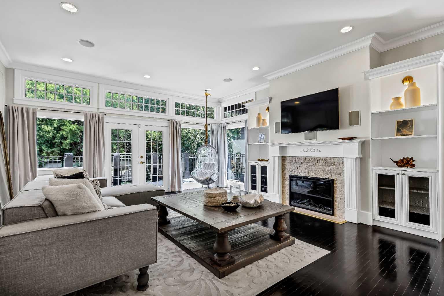 628 Elbow Drive SW