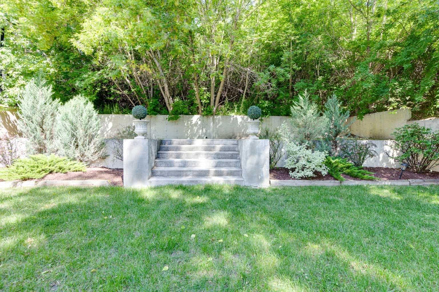 628 Elbow Drive SW