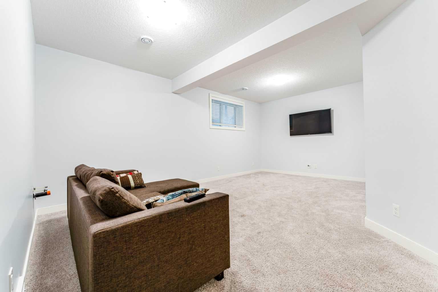 54 Evansfield Green NW