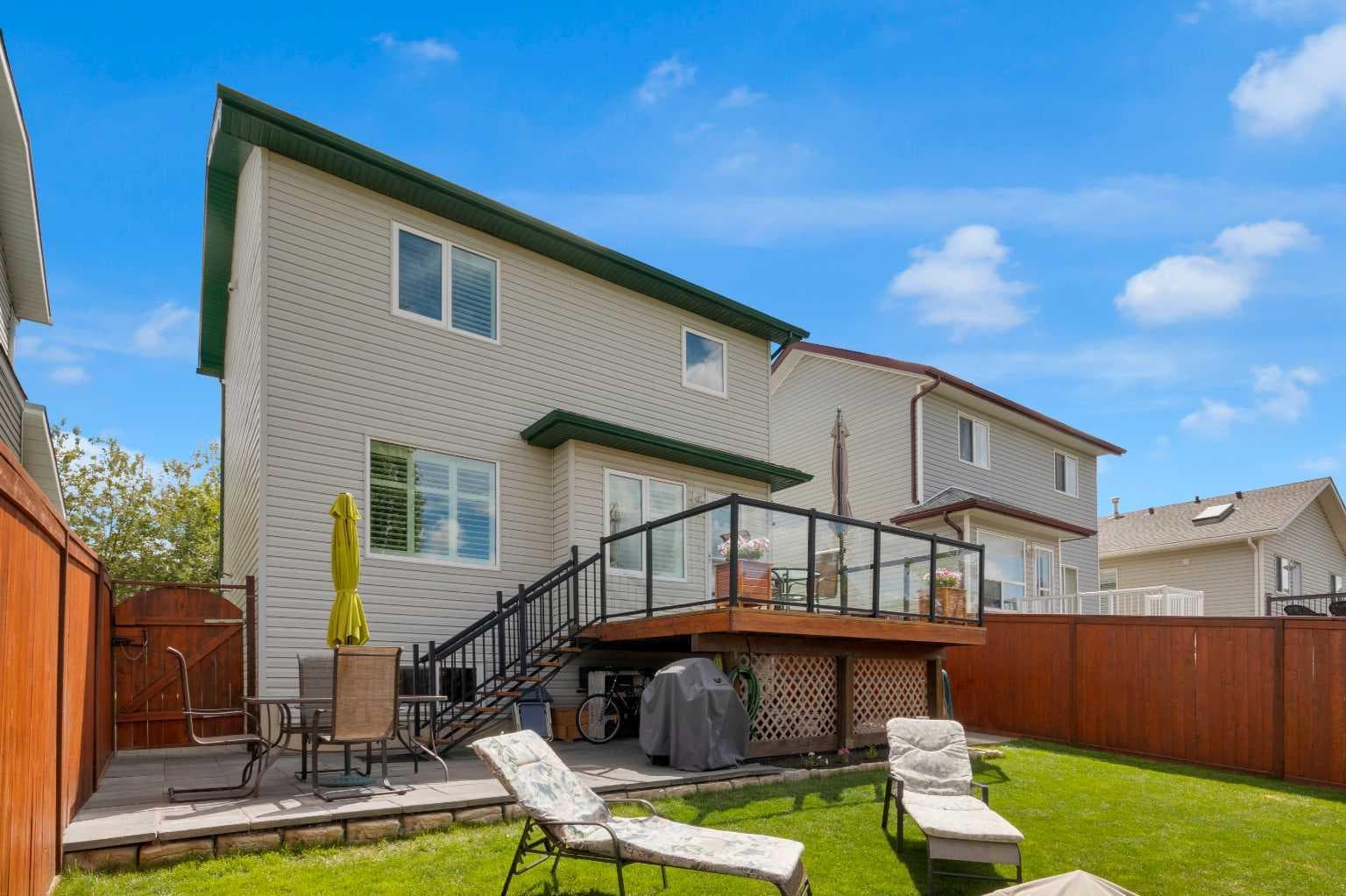 381 Silver Springs Way NW