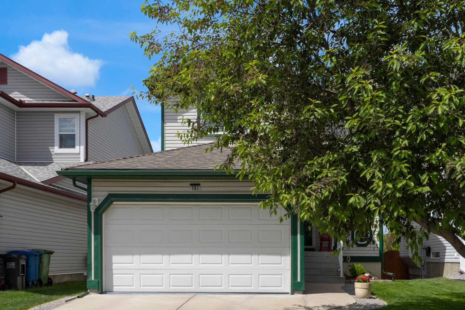 381 Silver Springs Way NW