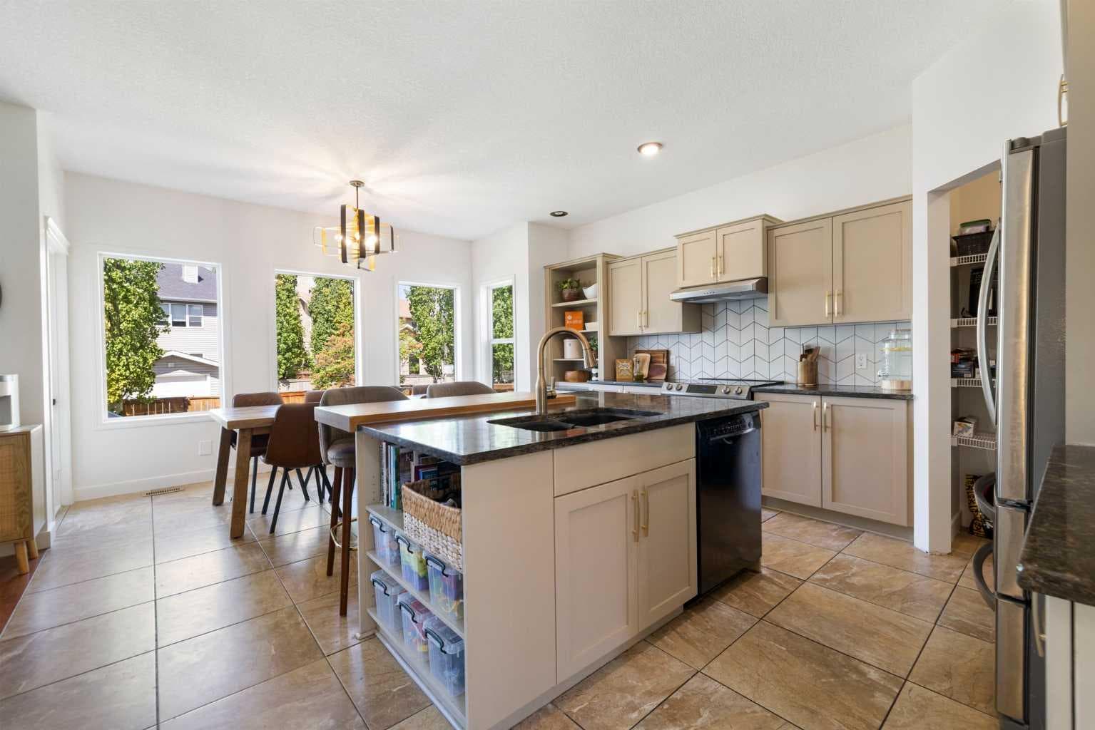 2693 Coopers Circle SW