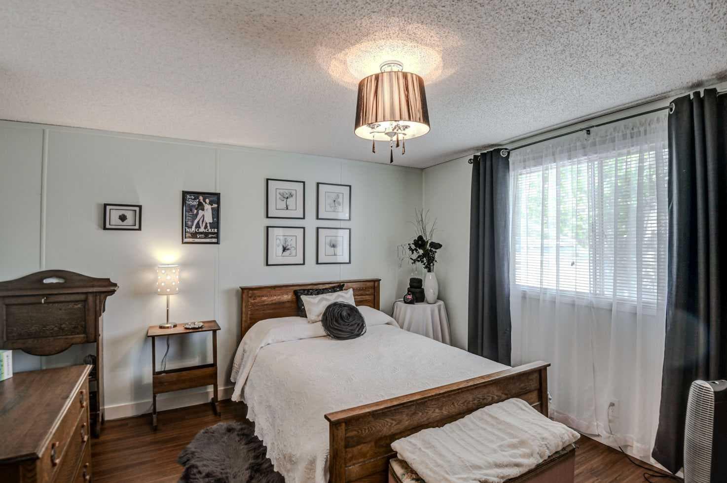 221, 99 Arbour Lake Road NW