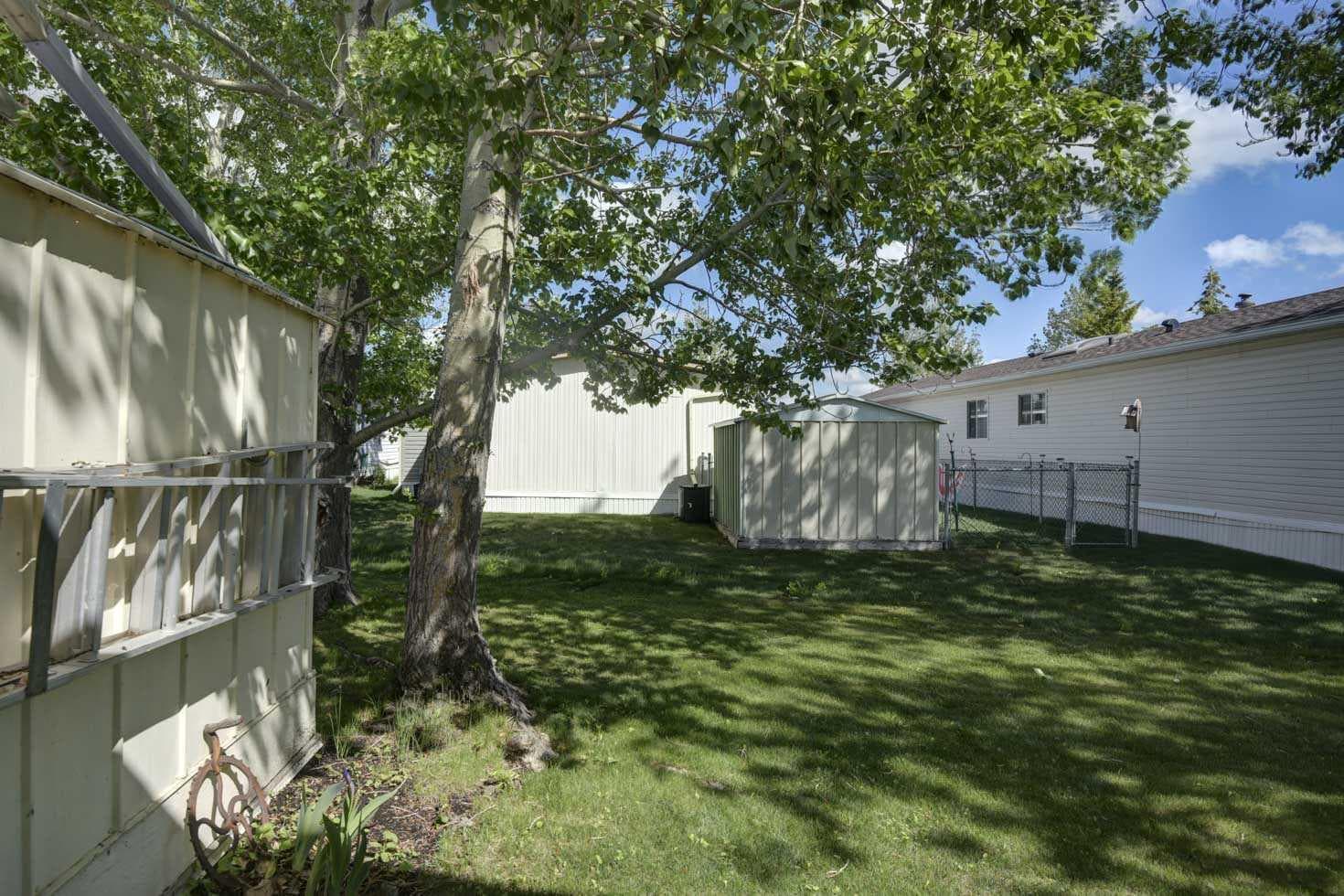 221, 99 Arbour Lake Road NW