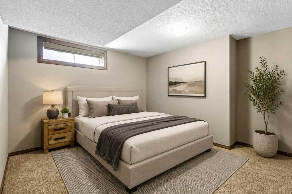 23 Aspen Stone Crescent SW