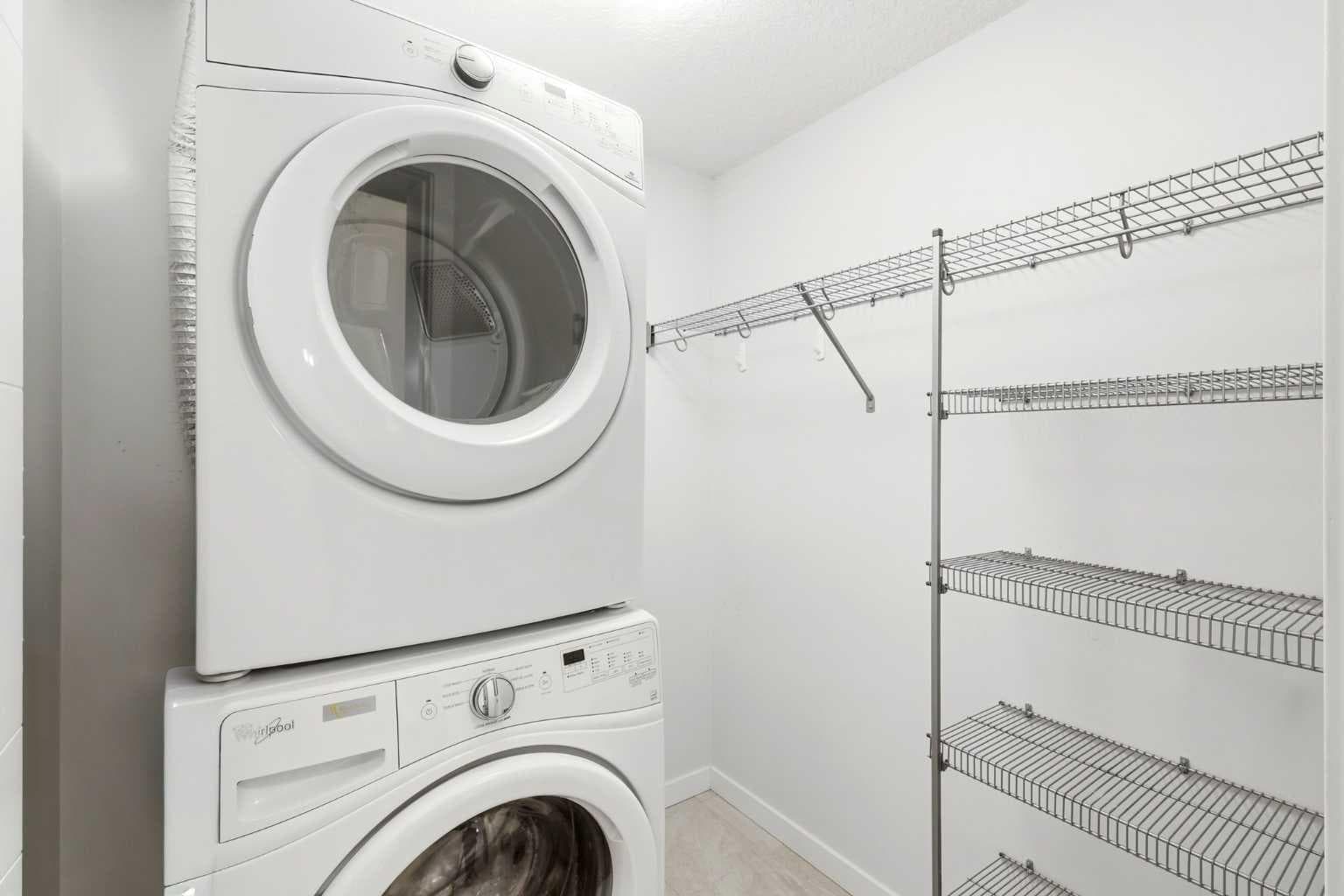 212, 122 Mahogany Centre SE