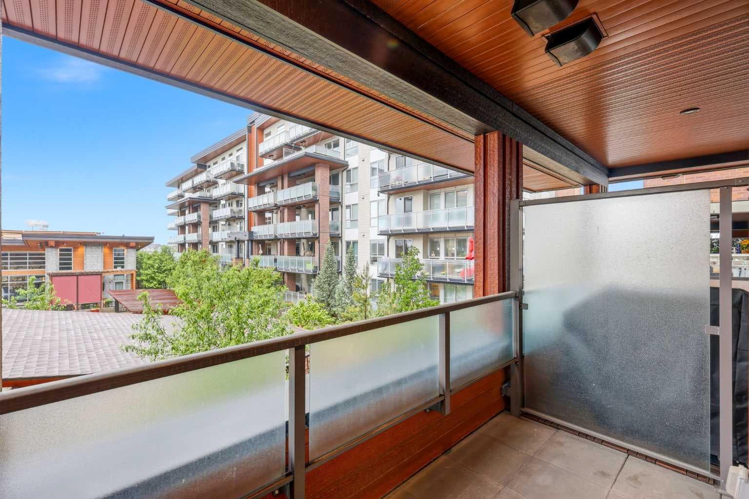 212, 122 Mahogany Centre SE