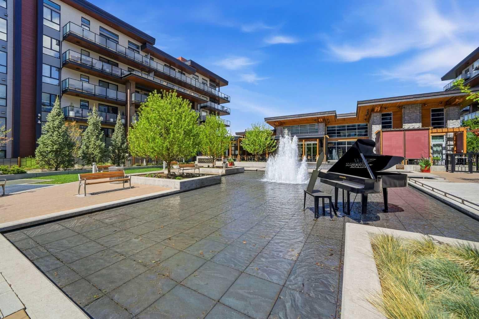 212, 122 Mahogany Centre SE