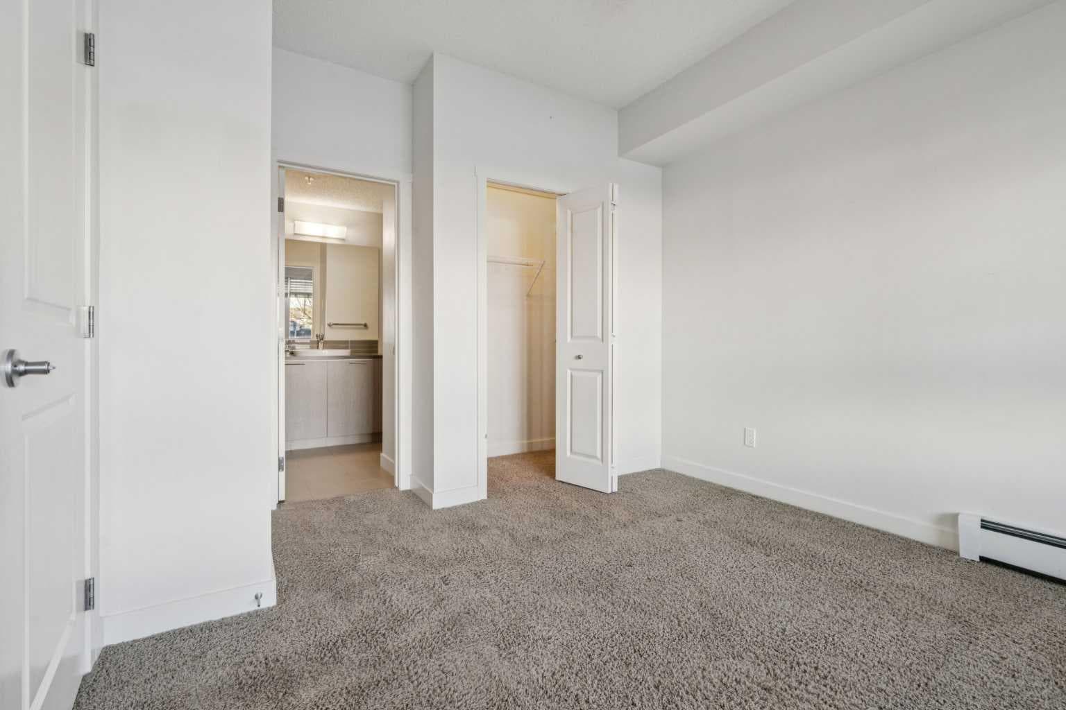 2107, 175 Silverado Boulevard SW