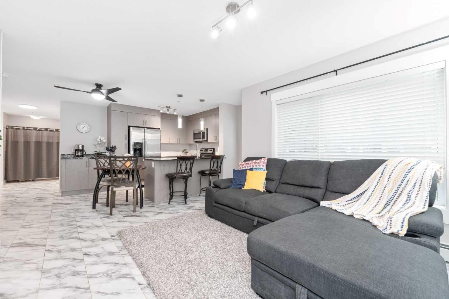 3107, 240 Skyview Ranch Road NE