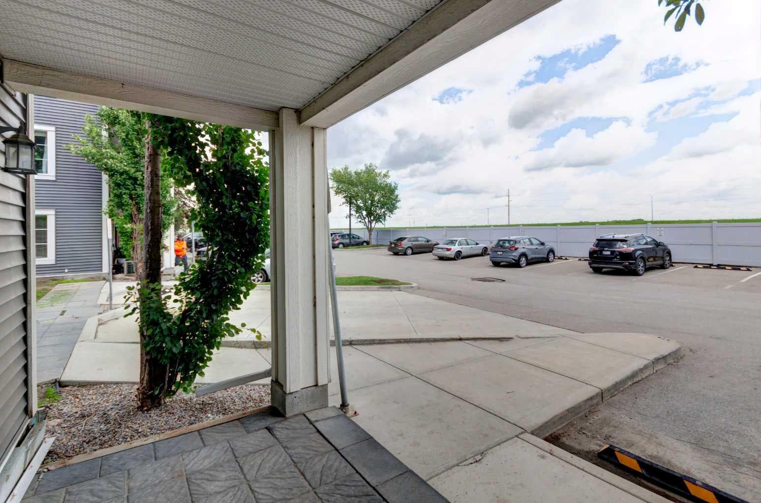 2114, 755 Copperpond Boulevard SE