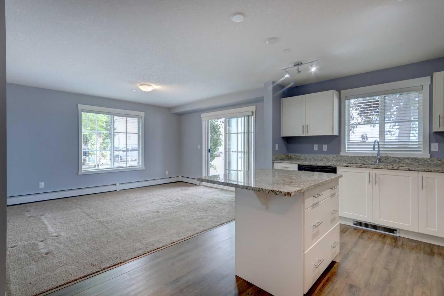 2114, 755 Copperpond Boulevard SE
