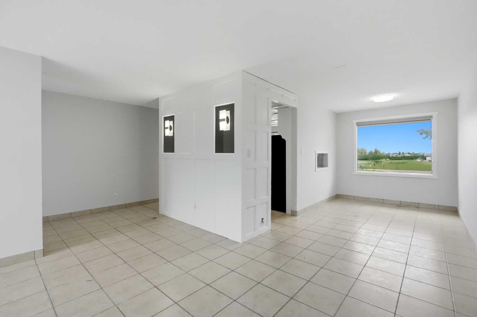 587 East Lakeview Road 