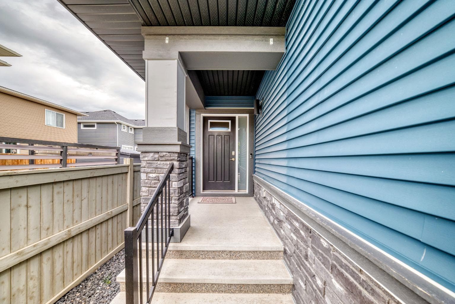 259 Kingfisher Crescent SE