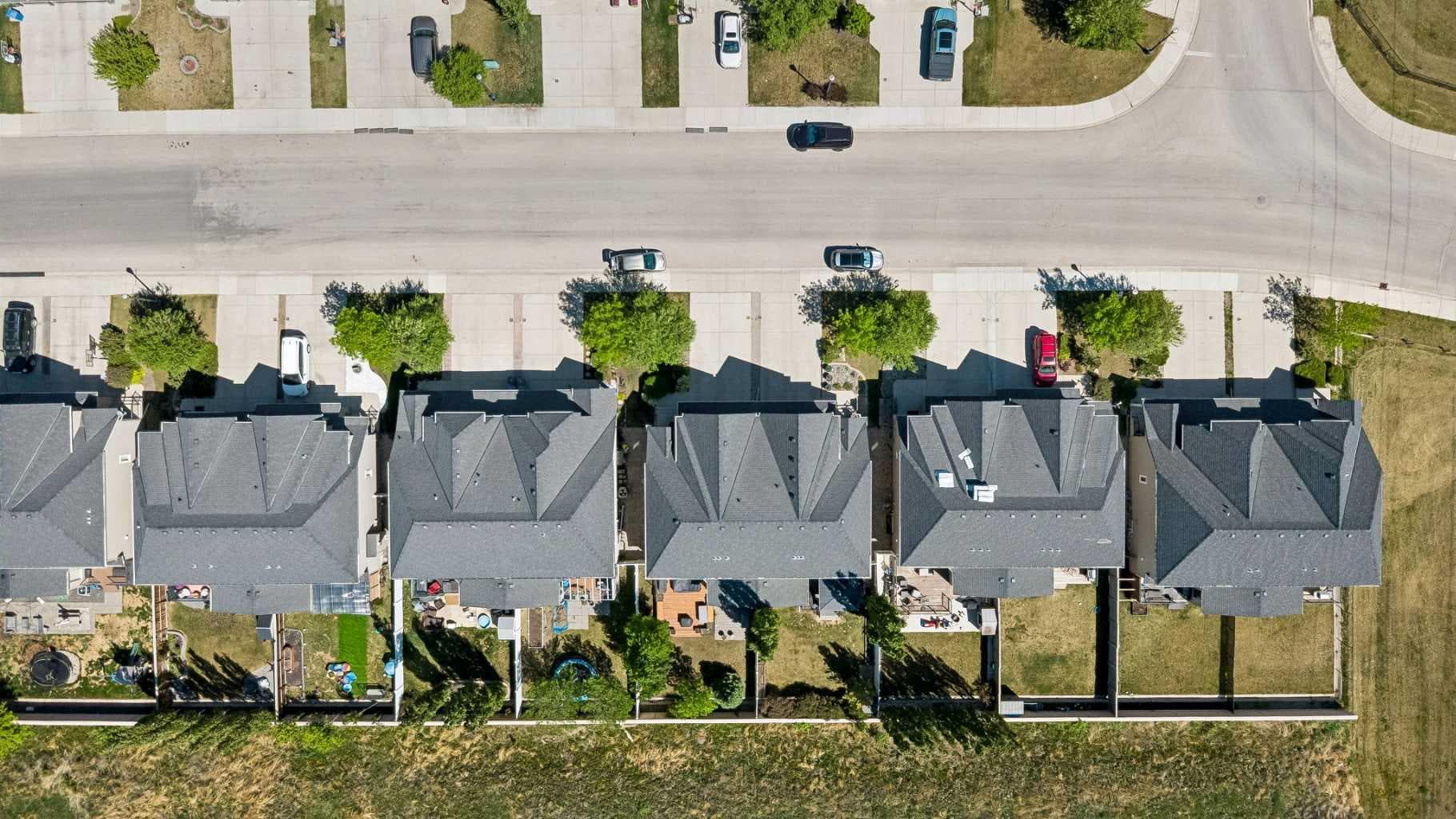 117 Rainbow Falls Boulevard 