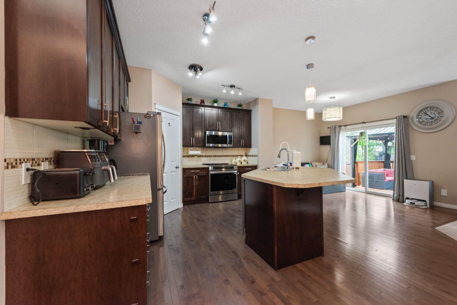 203 Morningside Circle SW