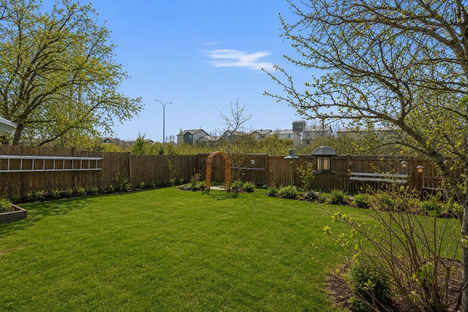 72 Marquis Place SE