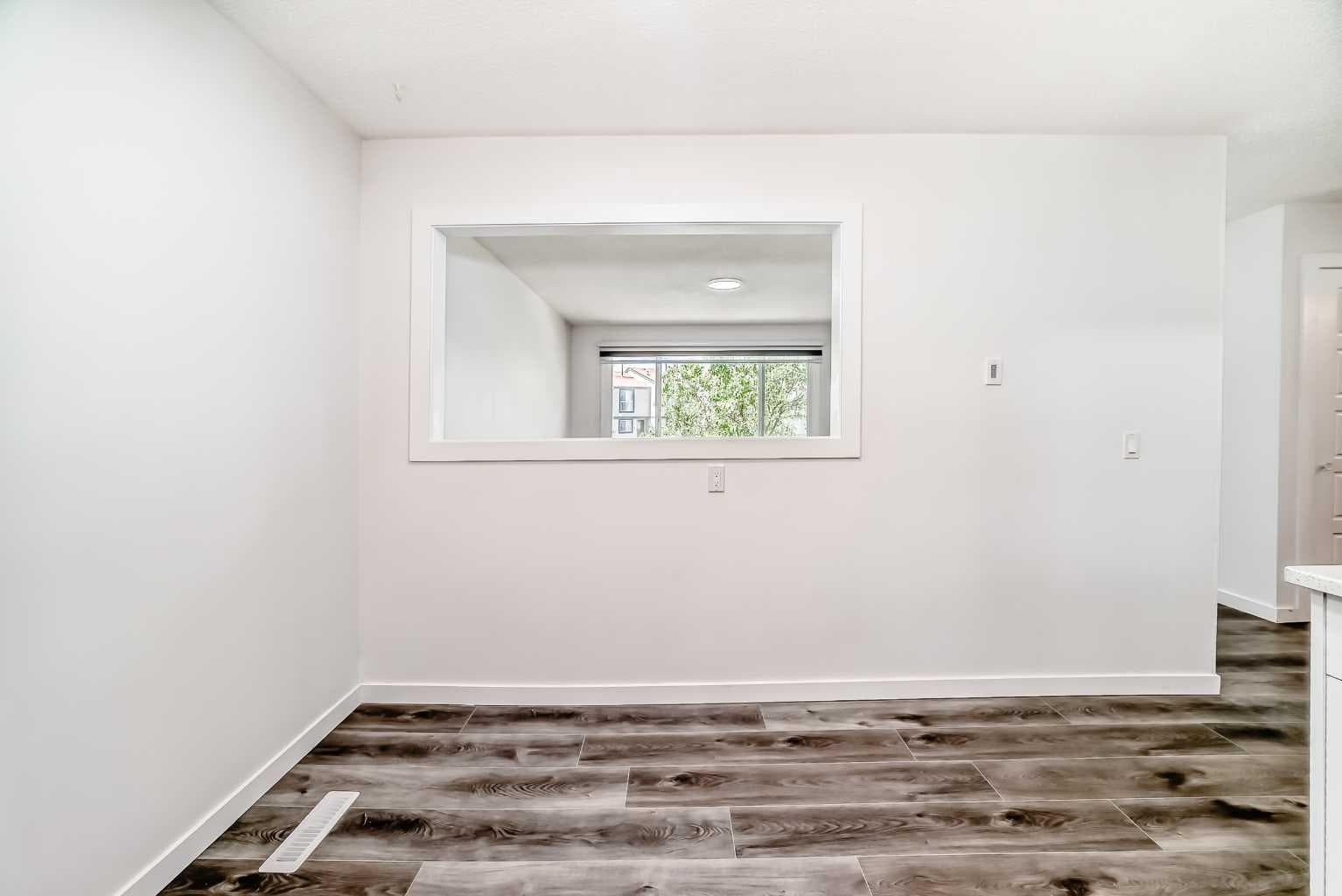 3224 Rundlelawn Road NE