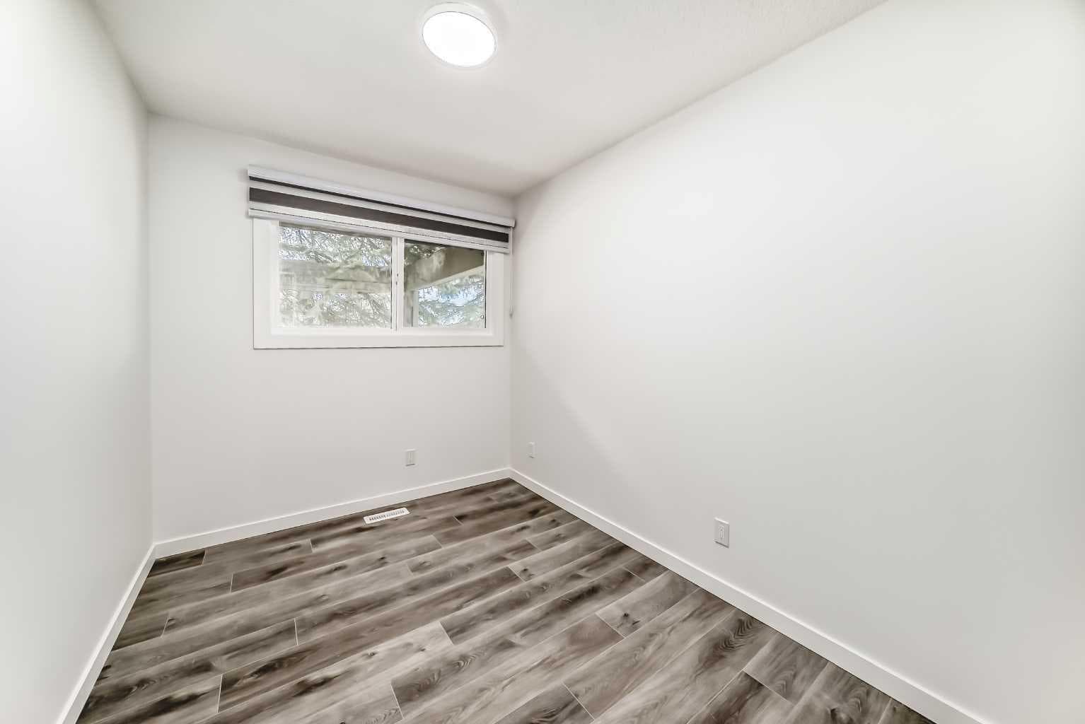 3224 Rundlelawn Road NE