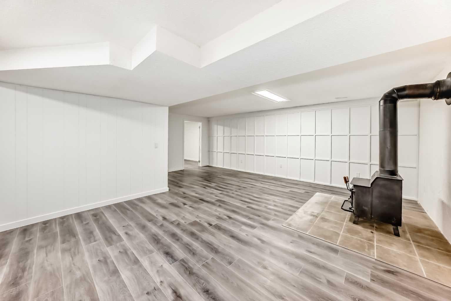 3224 Rundlelawn Road NE