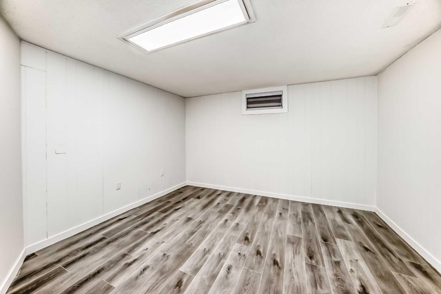 3224 Rundlelawn Road NE