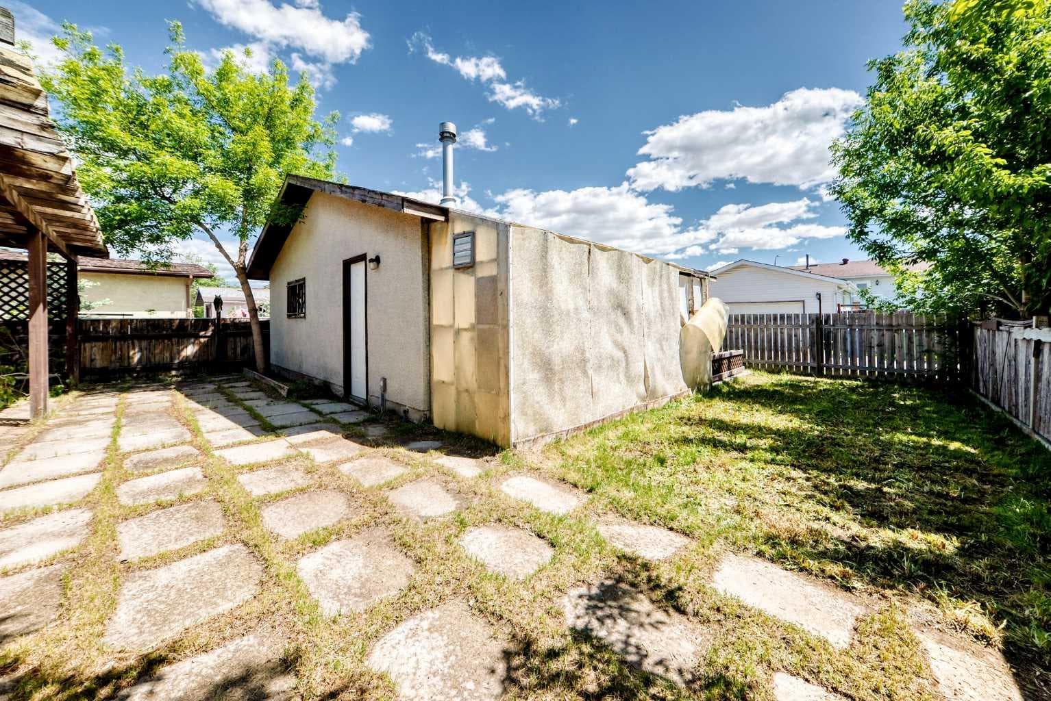 3224 Rundlelawn Road NE