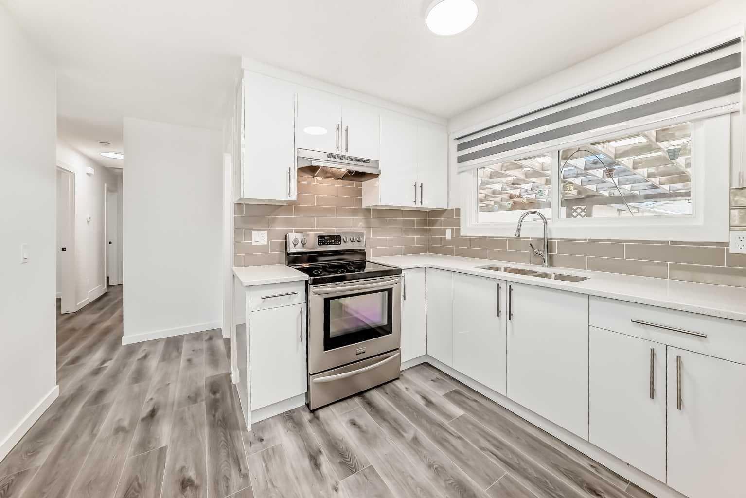 3224 Rundlelawn Road NE