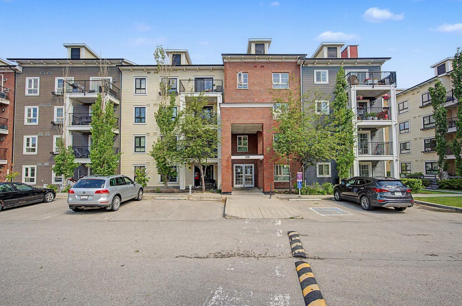 3312, 279 Copperpond Common SE