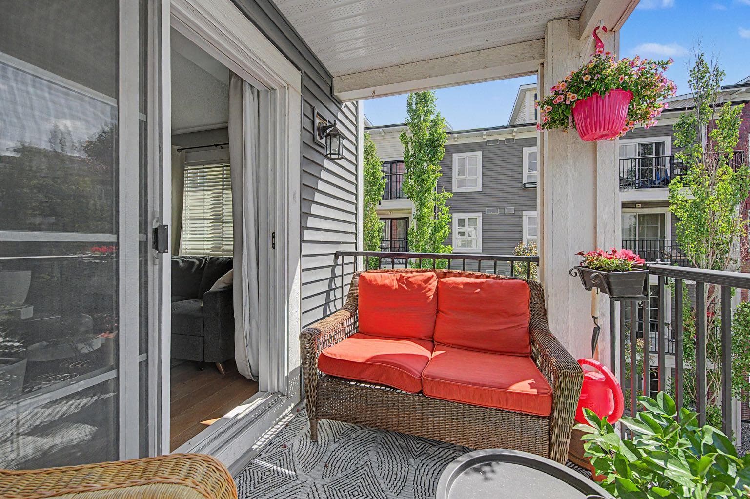 3312, 279 Copperpond Common SE