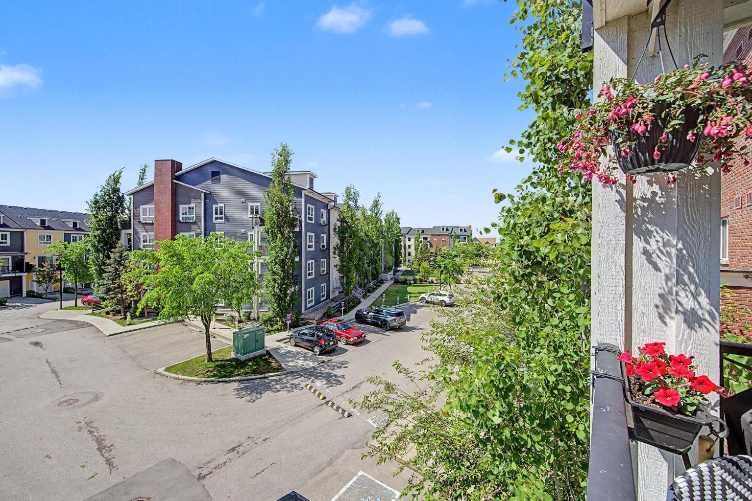 3312, 279 Copperpond Common SE