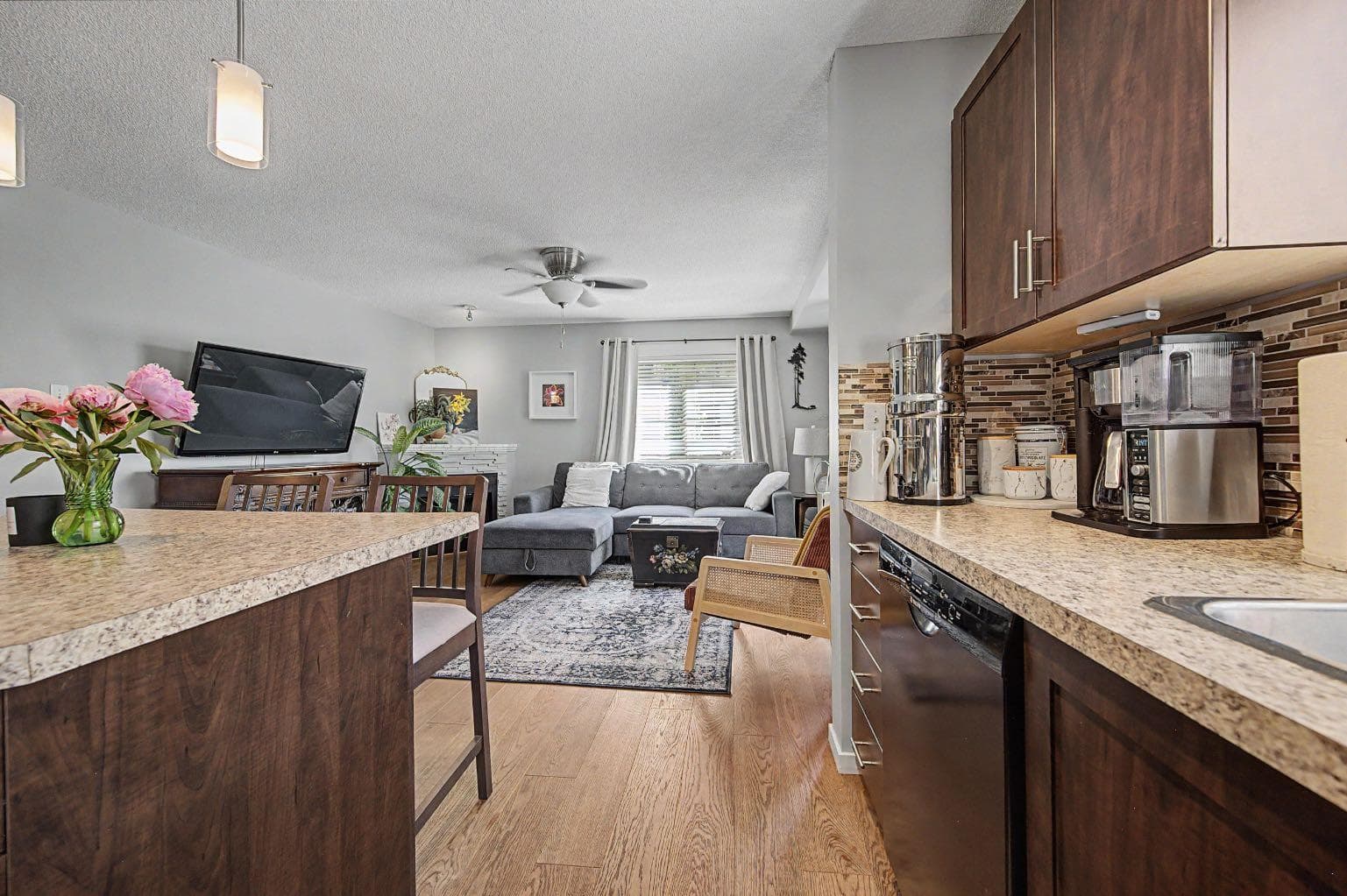 3312, 279 Copperpond Common SE