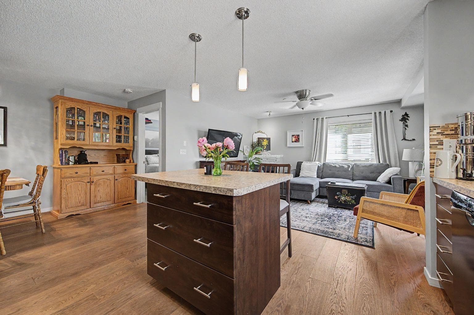 3312, 279 Copperpond Common SE