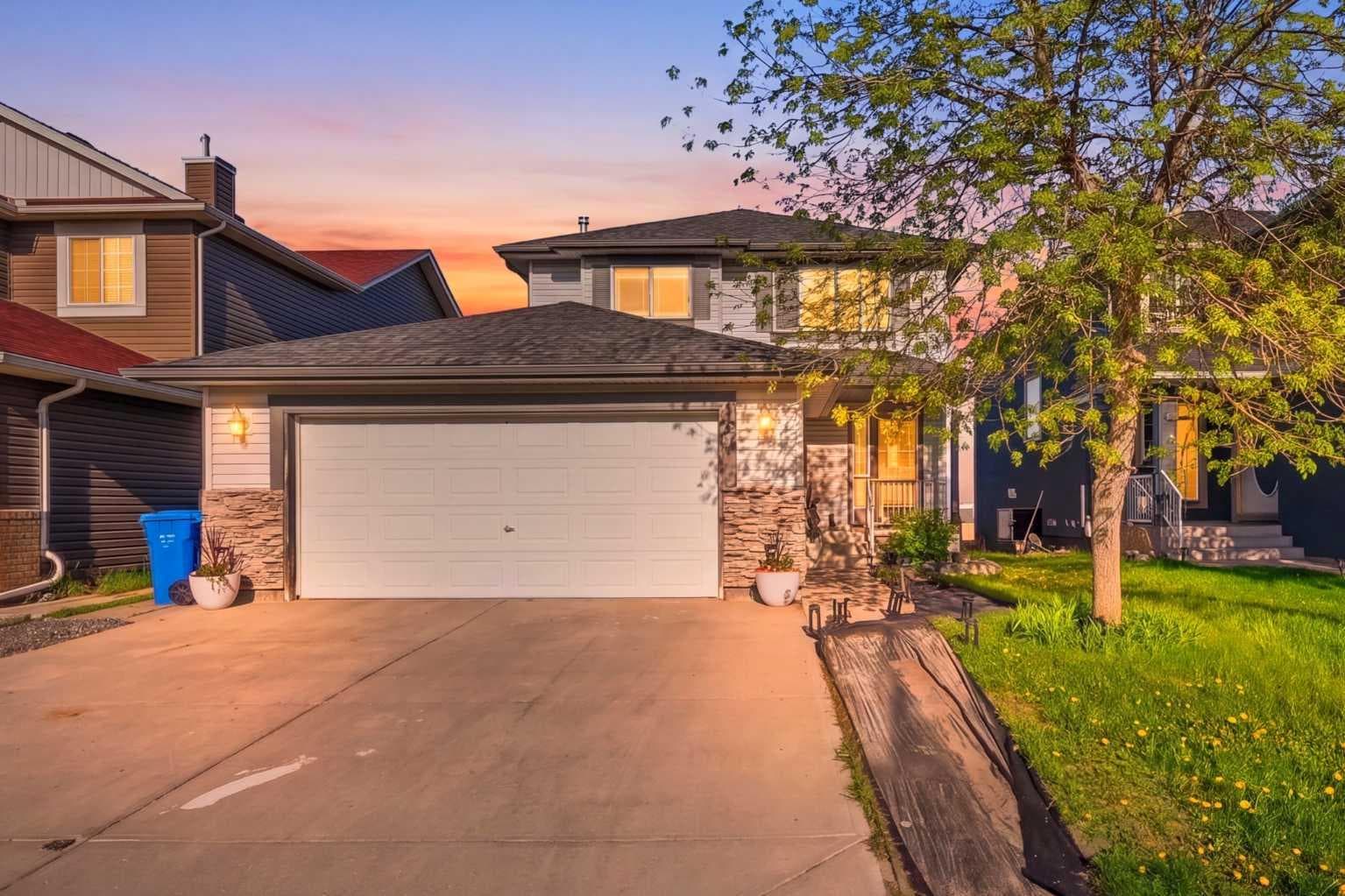 101 Coville Crescent NE