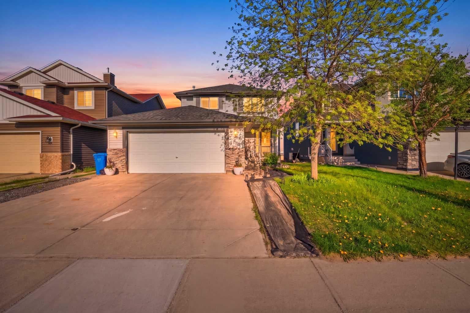 101 Coville Crescent NE