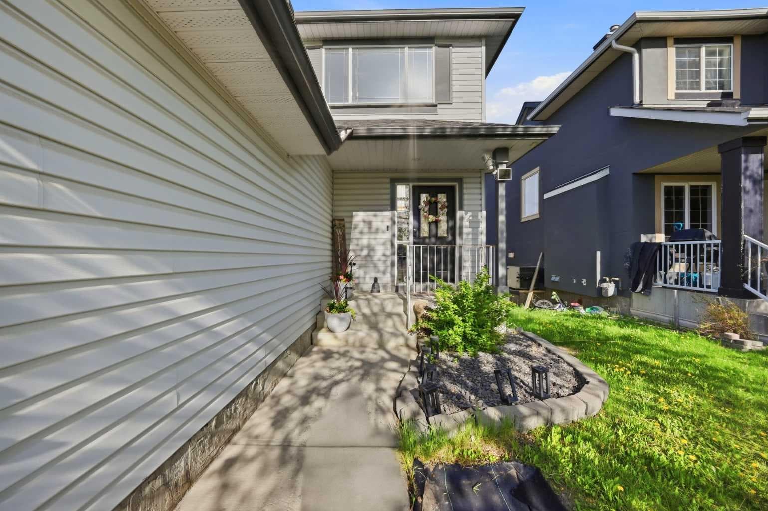 101 Coville Crescent NE