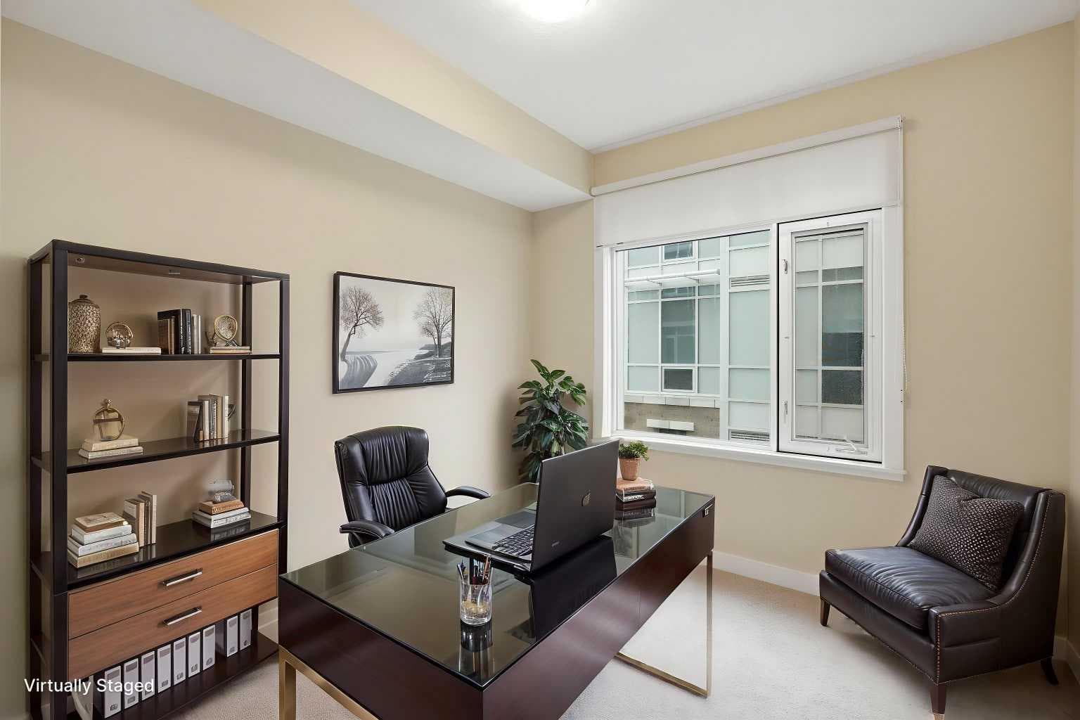 701, 16 Varsity Estates Circle NW