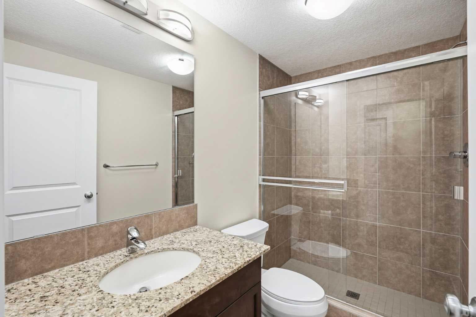 701, 16 Varsity Estates Circle NW