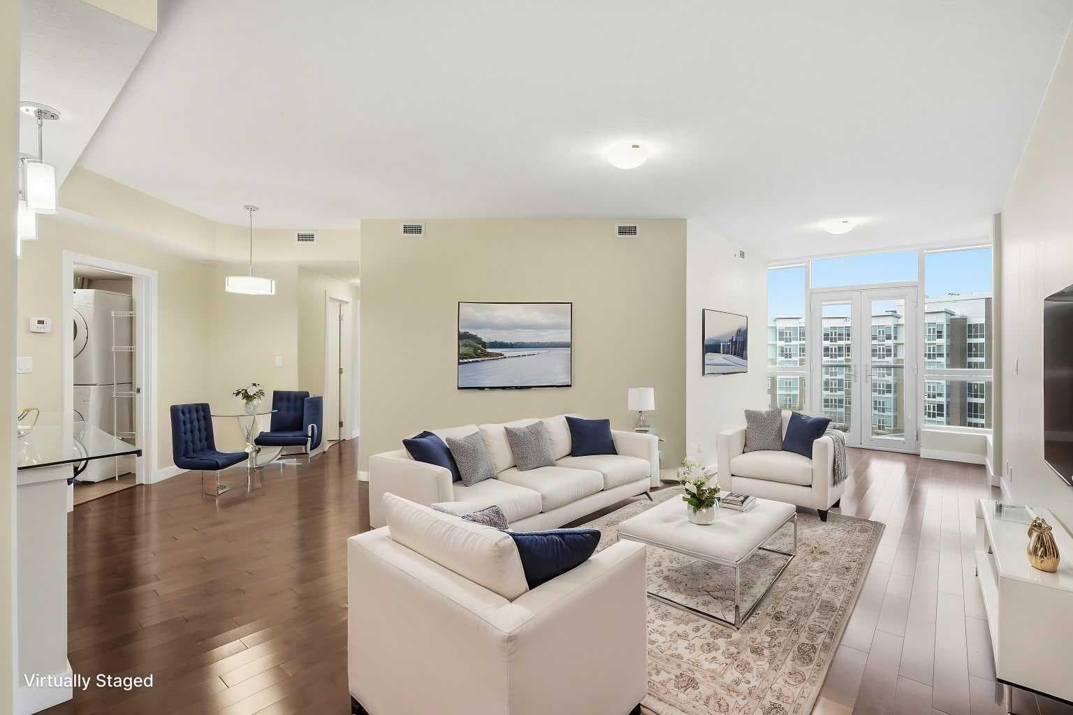 701, 16 Varsity Estates Circle NW