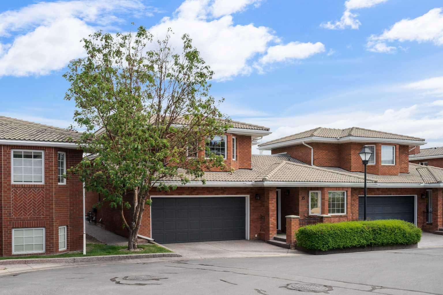35 Prominence Path SW