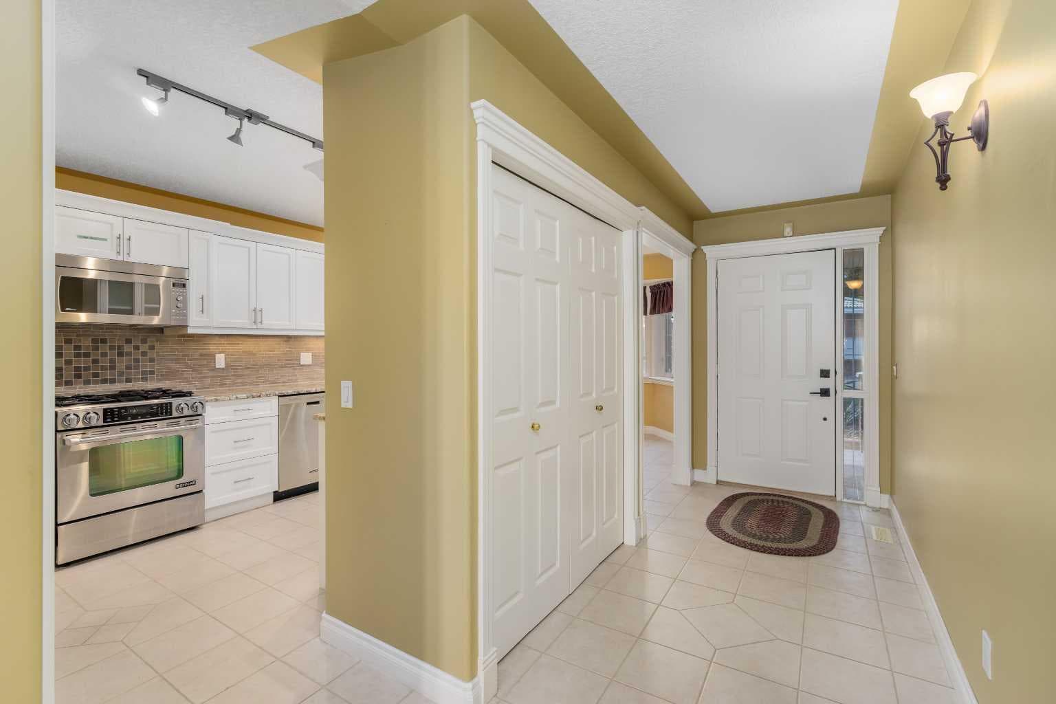 35 Prominence Path SW