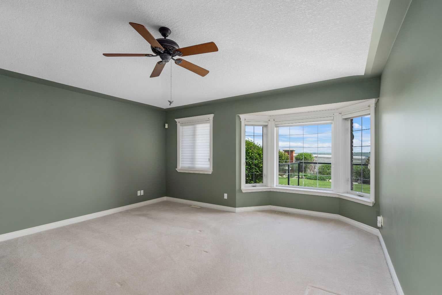 35 Prominence Path SW