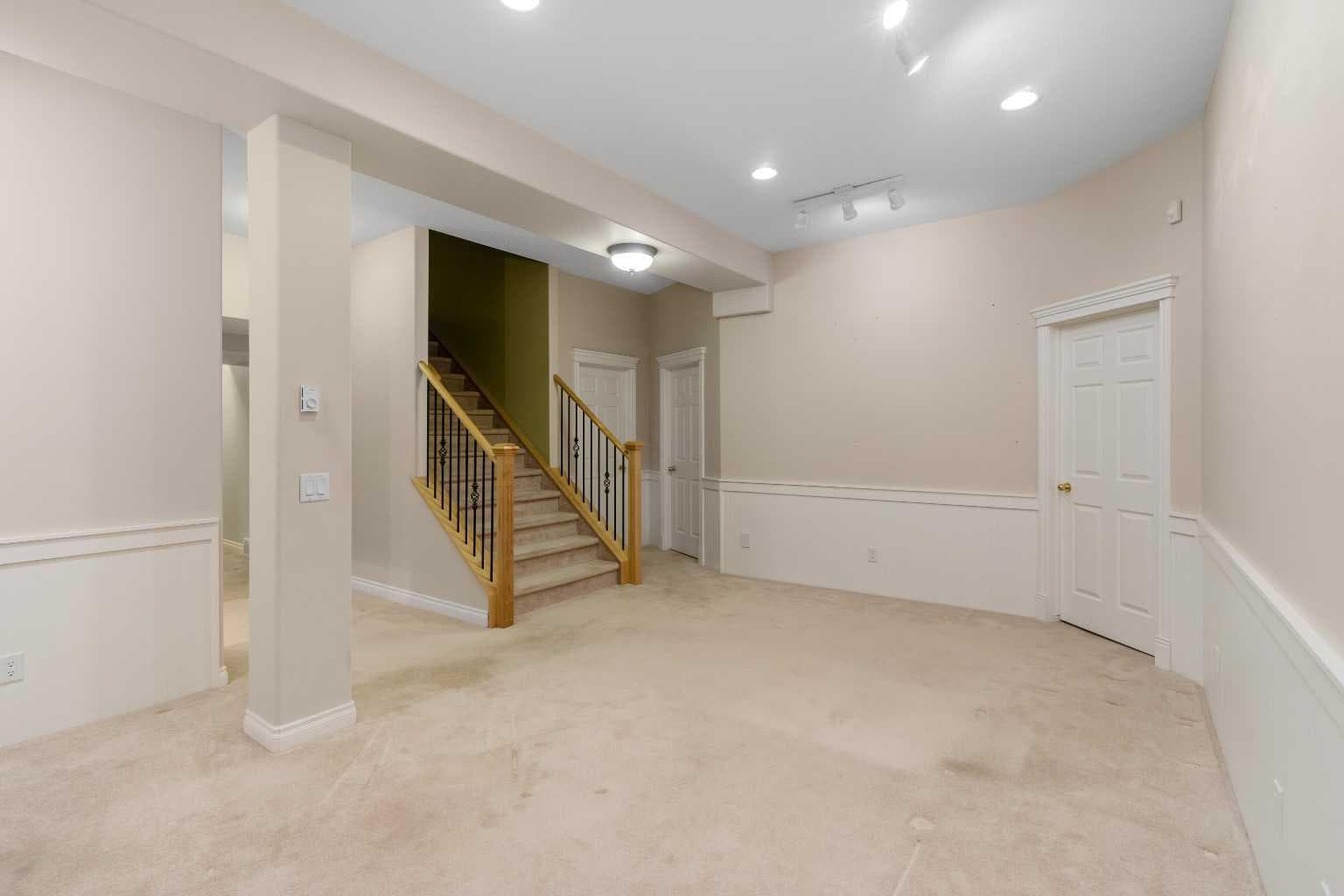 35 Prominence Path SW