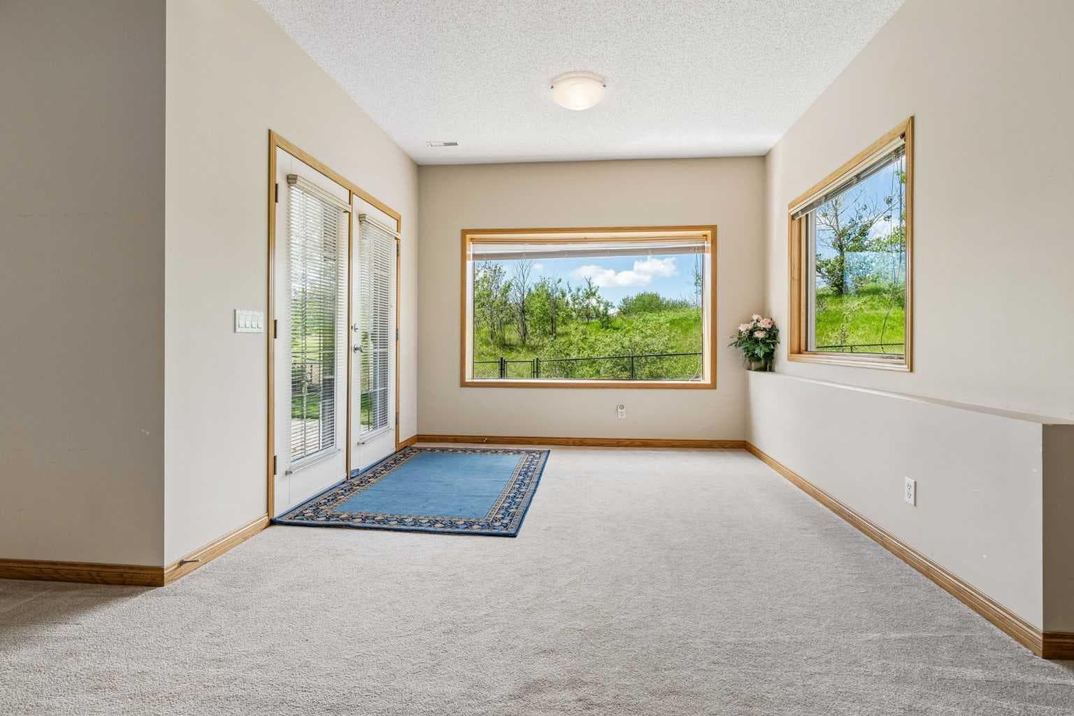 127 Edgeridge Close NW