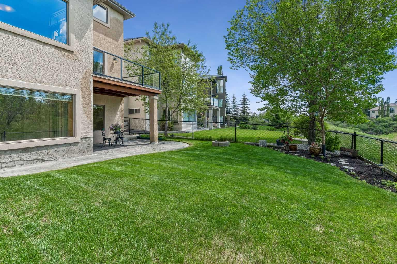 127 Edgeridge Close NW