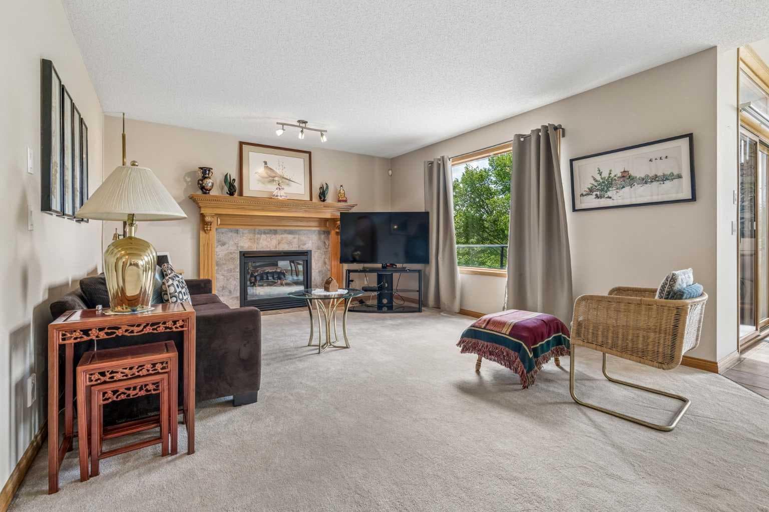 127 Edgeridge Close NW