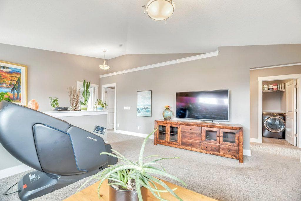233 Sandpiper Boulevard 