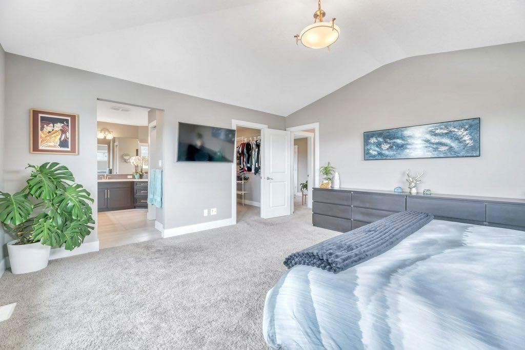 233 Sandpiper Boulevard 