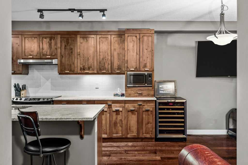 105, 106 Stewart Creek Landing 